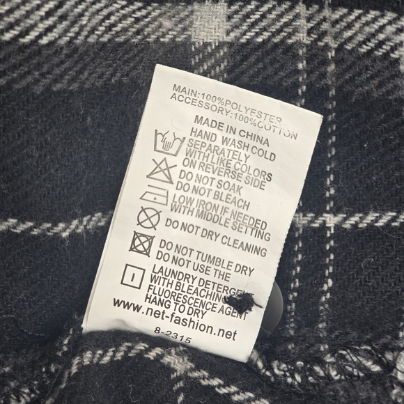 Black and White Plaid Women's Jacket Coat - Picture 9 of 10